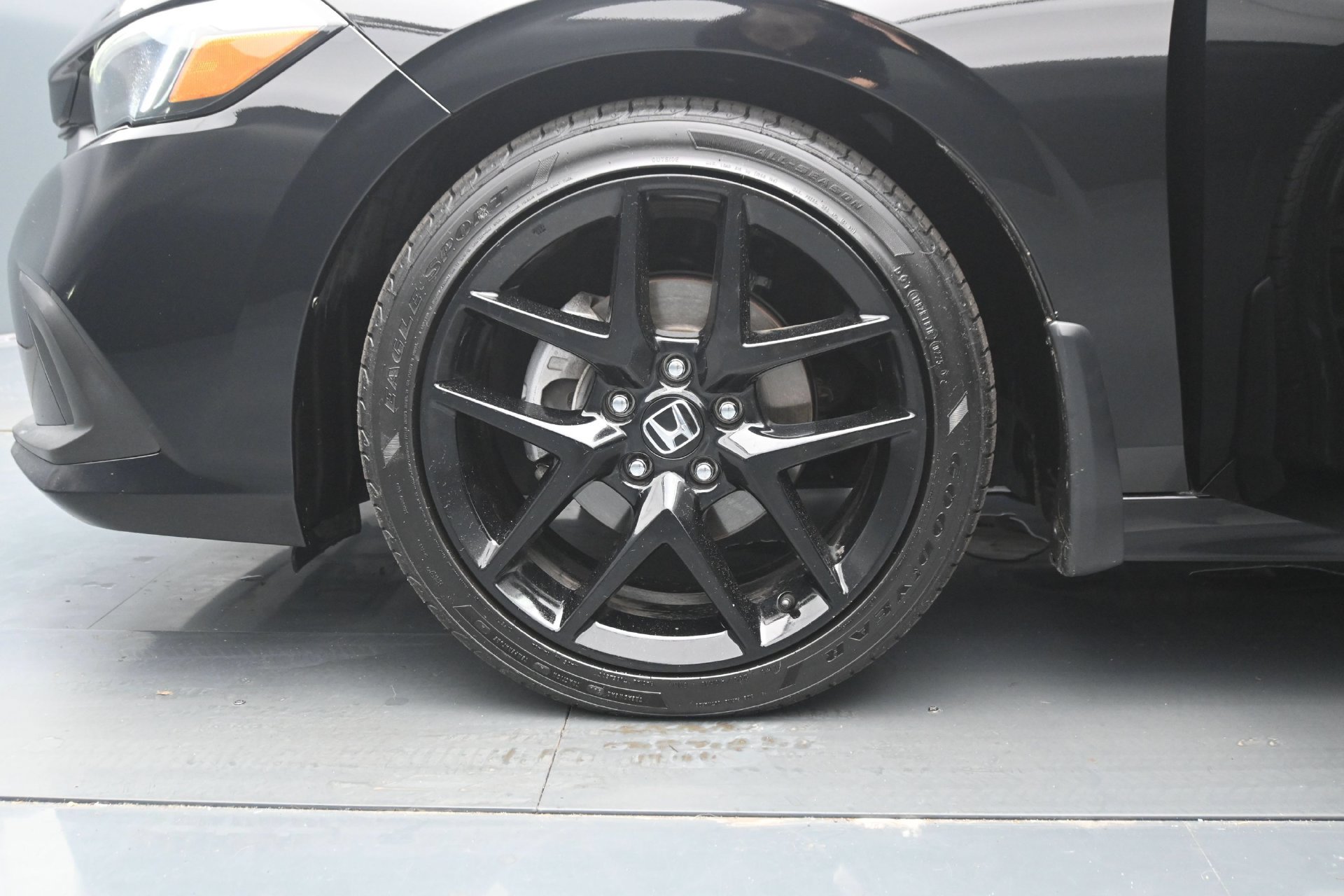Used 2024 Honda Civic Sport image 28