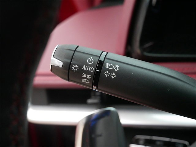 Used 2021 Chevrolet Corvette Stingray Premium Cpe w/ Z51 Performance Package image 23