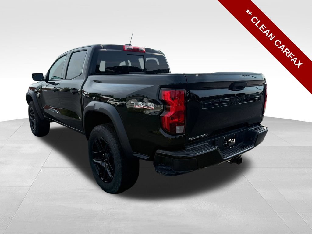 Used 2024 Chevrolet Colorado Trail Boss w/ Advanced Trailering Package AWD/4WD image 3