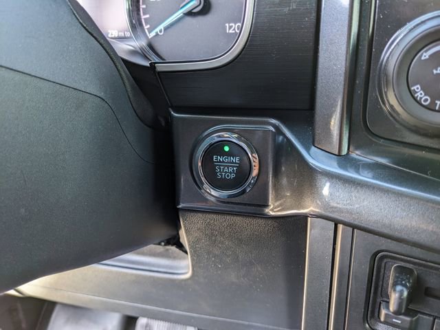 Used 2022 Ford F150 XLT w/ Equipment Group 302A High image 26