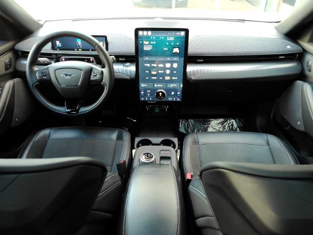 Used 2021 Ford Mustang Mach-E GT w/ GT Performance Edition AWD/4WD image 2