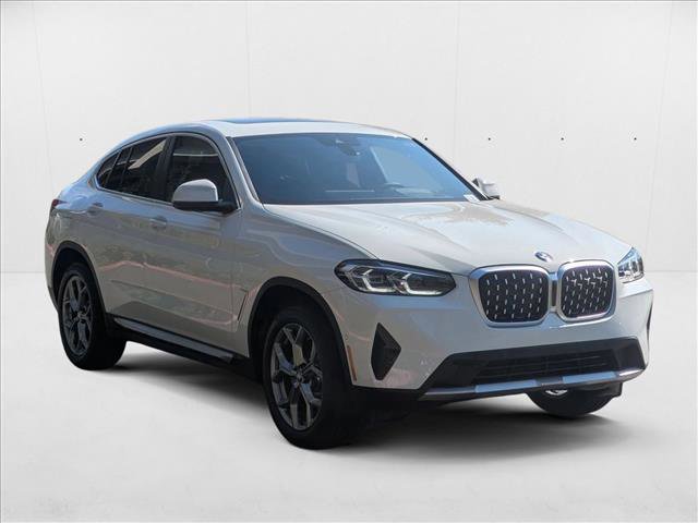 Used 2025 BMW X4 xDrive30i w/ Premium Package image 6