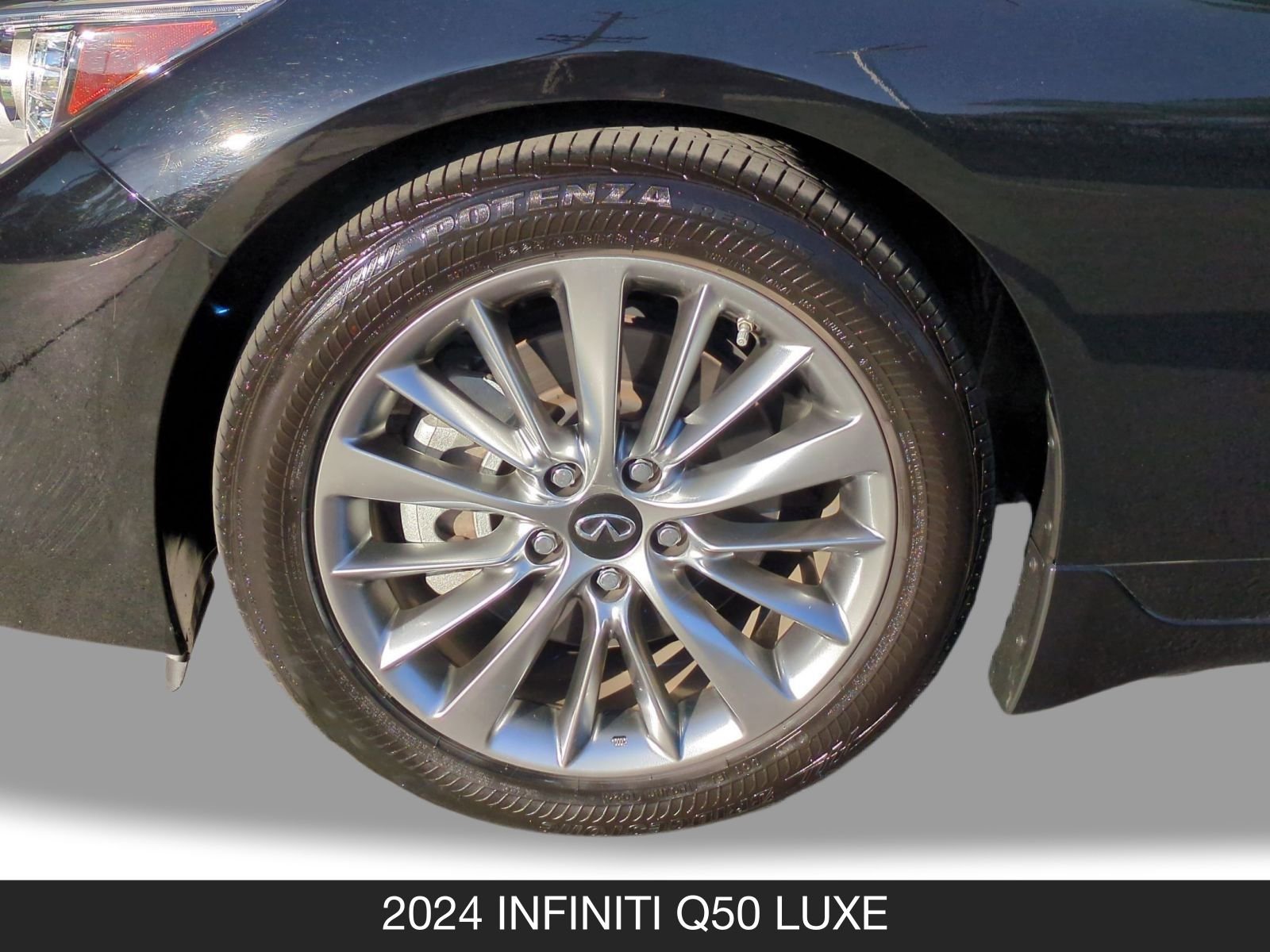 Used 2024 INFINITI Q50 Luxe w/ Cargo Package image 11