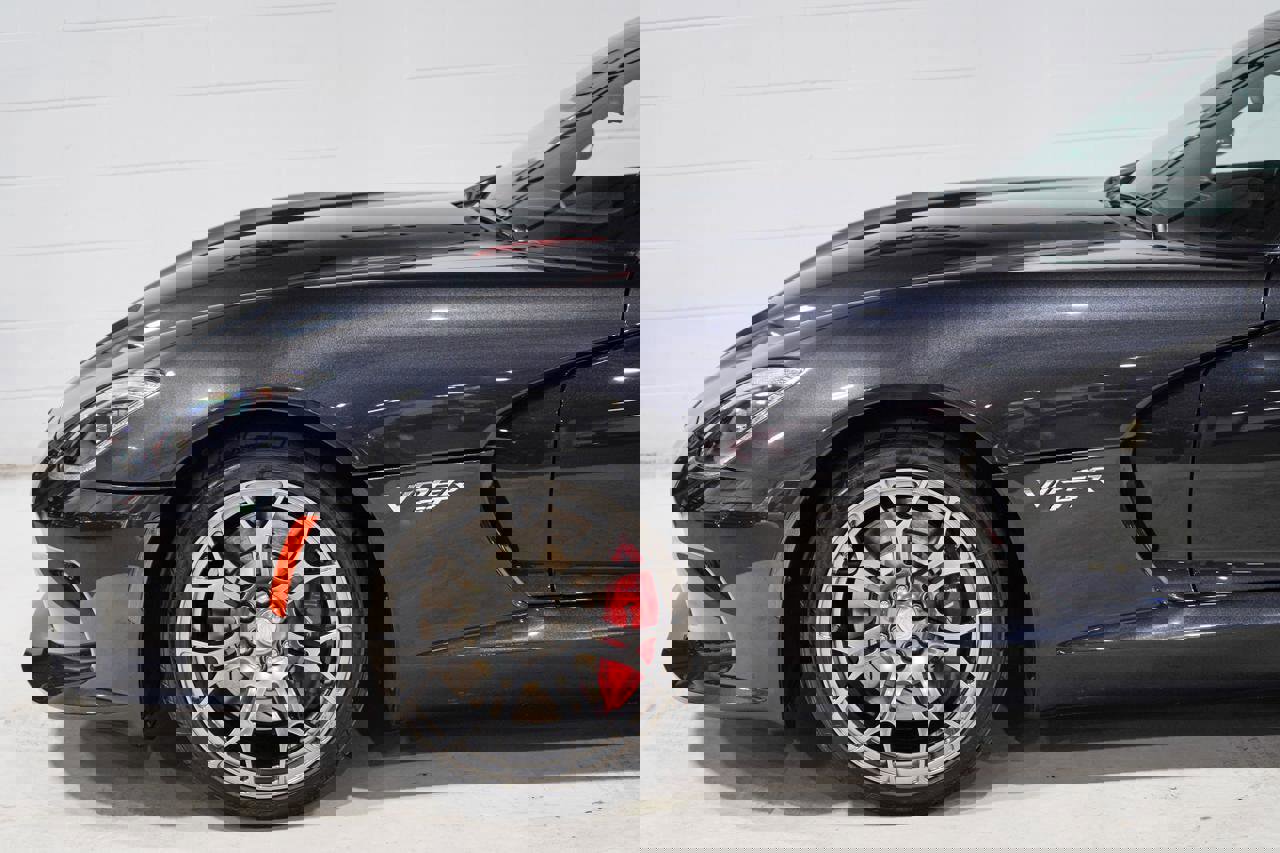 Used 2015 Dodge Viper w/ Quick Order Package 22J GT image 30