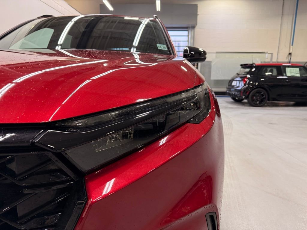 Used 2024 Honda CR-V Sport Touring image 9