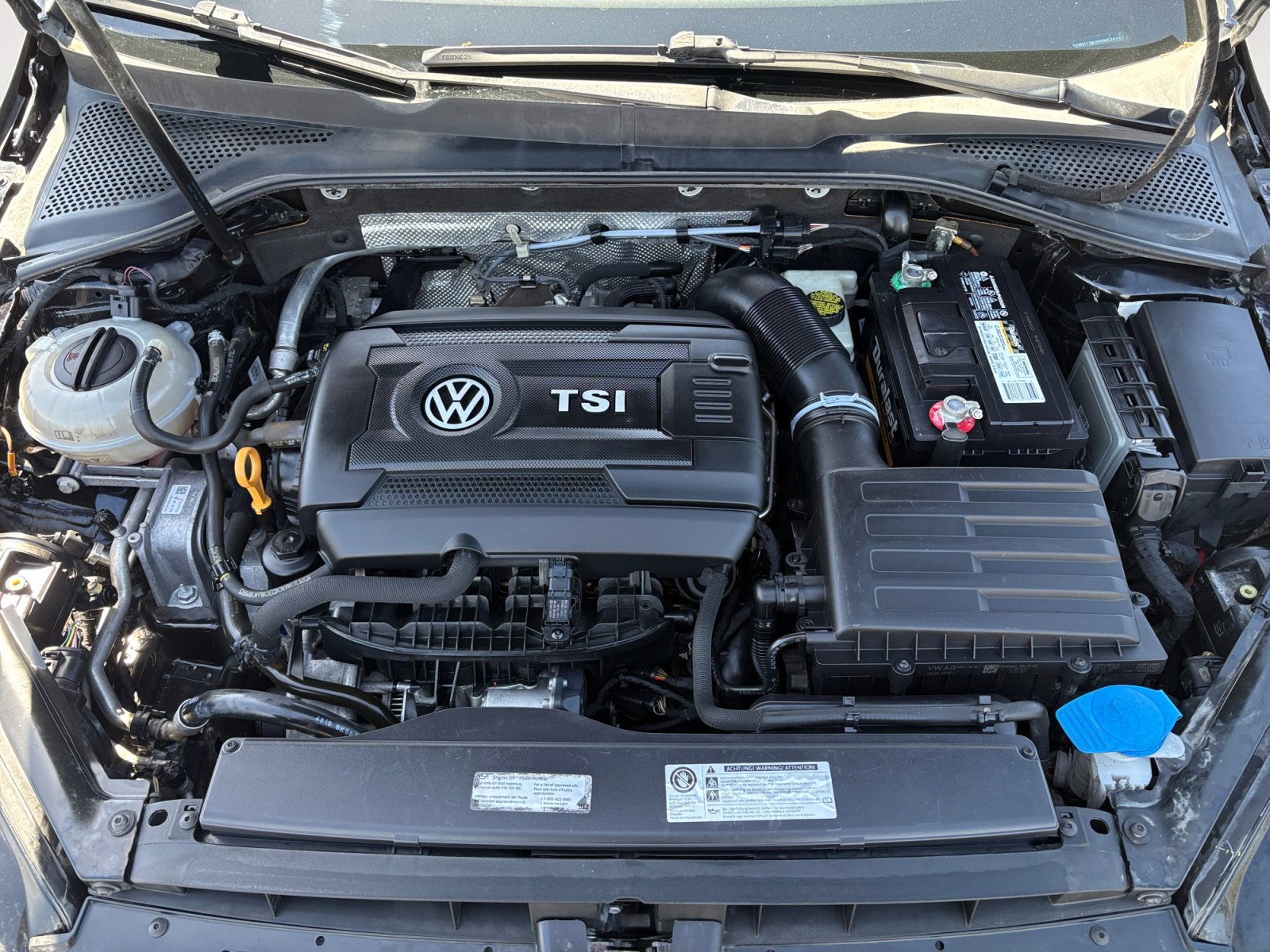 Used 2017 Volkswagen Golf Alltrack SE image 28