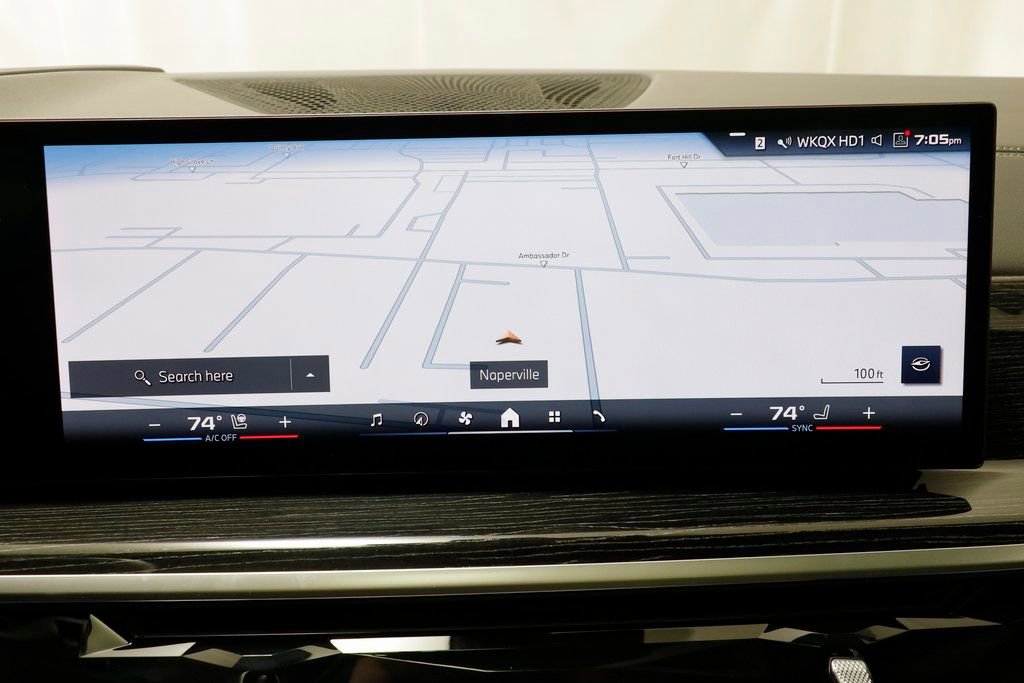 Certified 2025 BMW X7 M60i image 11