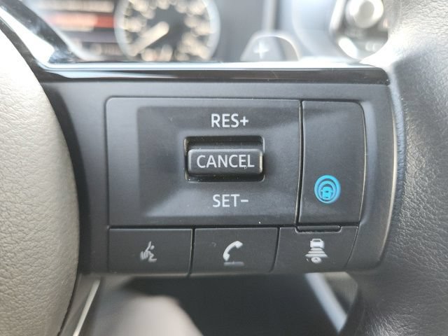 Used 2021 Nissan Rogue SV FWD image 33