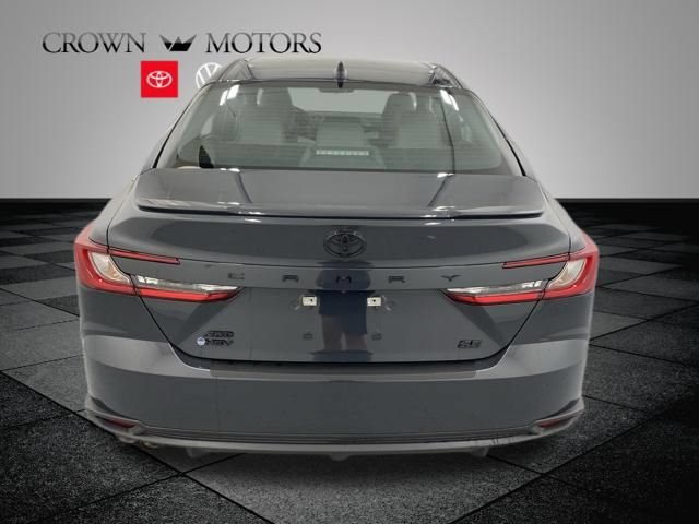 Used 2026 Toyota Camry SE AWD/4WD image 5