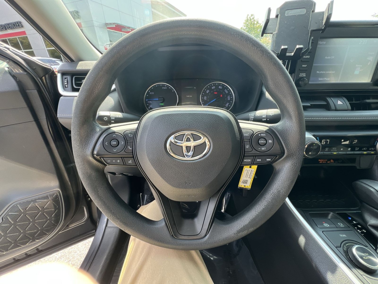 Used 2019 Toyota RAV4 LE w/ Carpet Mat Package AWD/4WD image 15