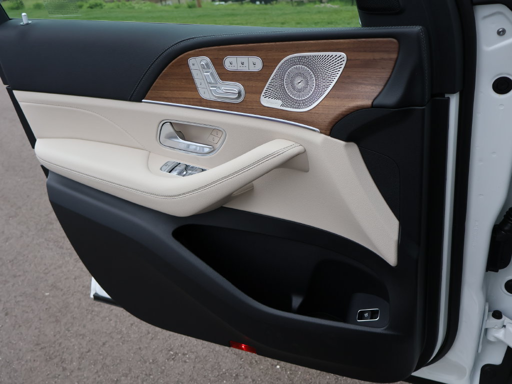 New 2026 Mercedes-Benz GLE 450 4MATIC image 36