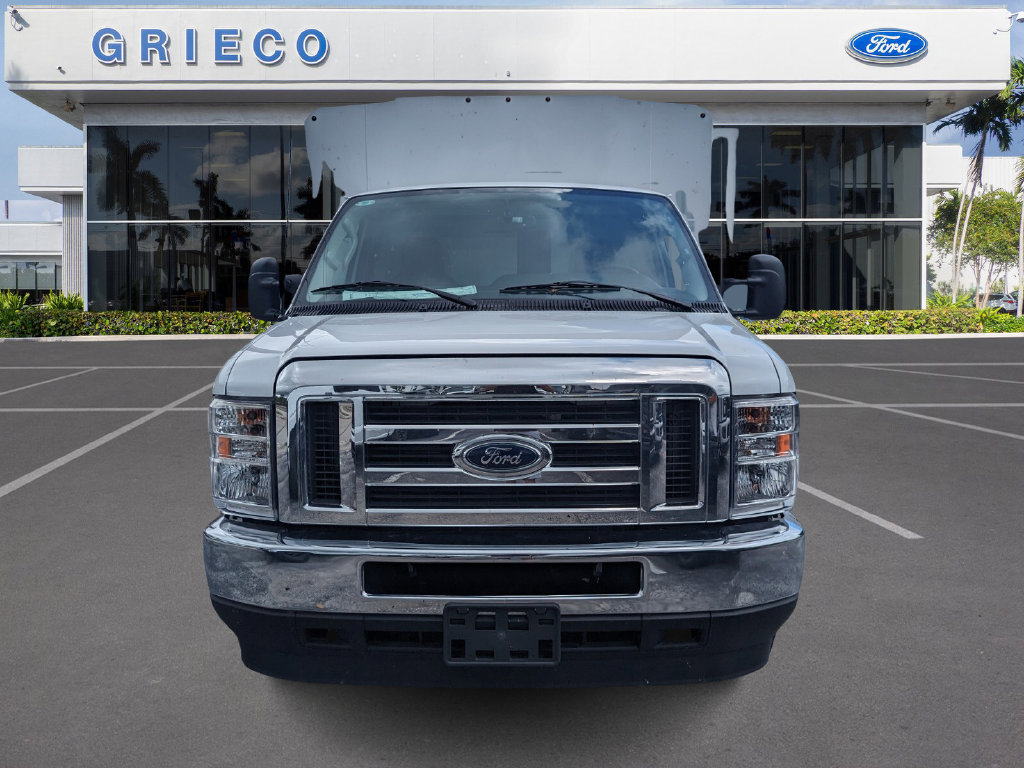 New 2025 Ford E-350 and Econoline 350 Super Duty w/ Power Equipment Group RWD image 3