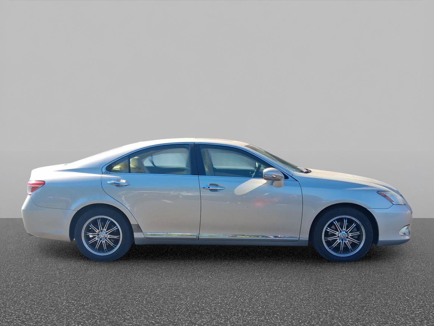 Used 2012 Lexus ES 350 FWD image 4