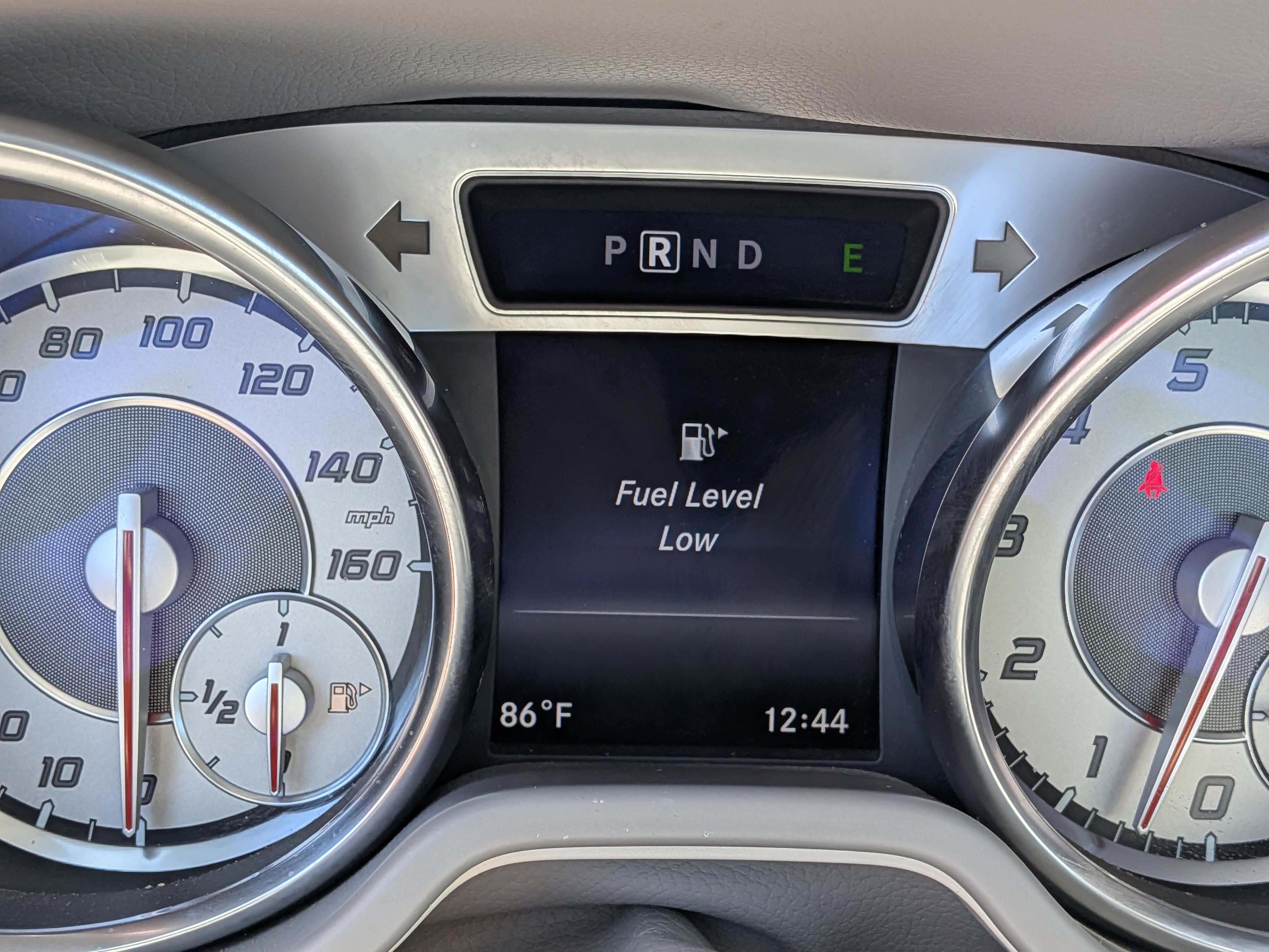 Used 2015 Mercedes-Benz SL 400 w/ Premium I Package image 27