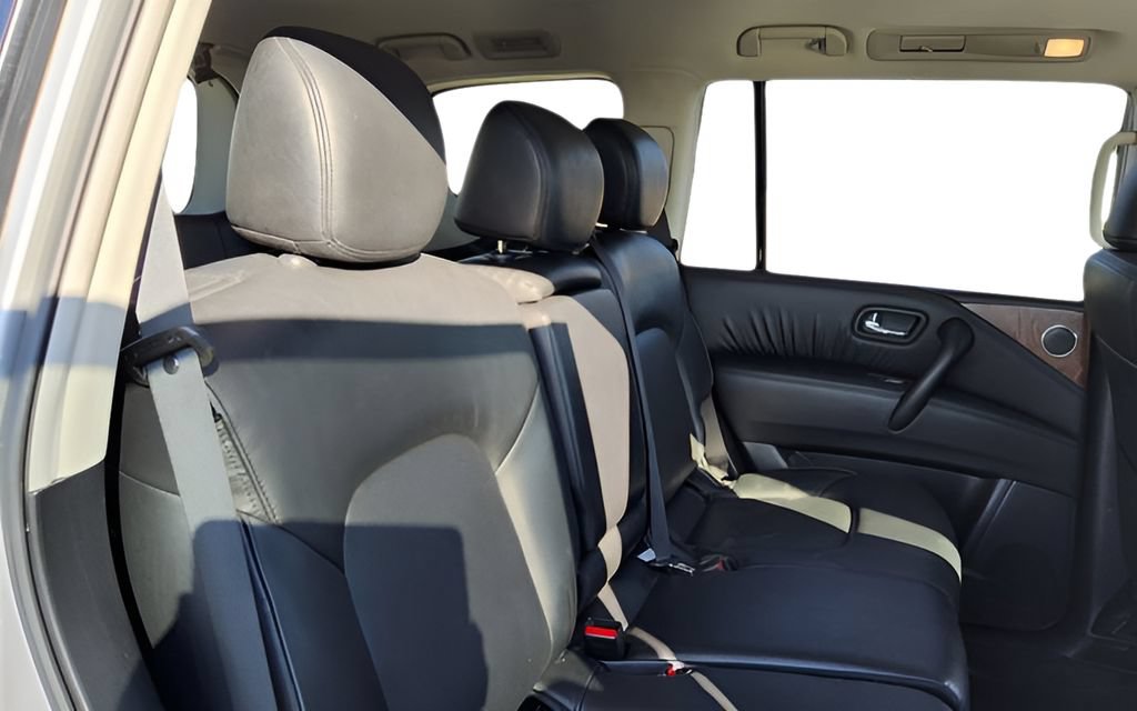 Used 2024 Nissan Armada SL AWD/4WD image 33