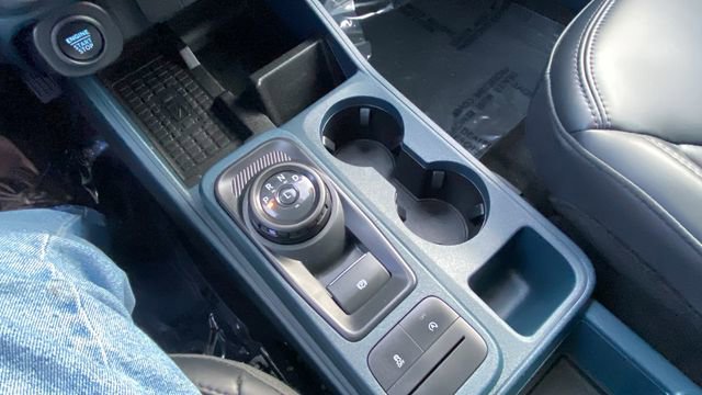 Used 2025 Ford Maverick Lariat w/ Black Appearance Package image 27