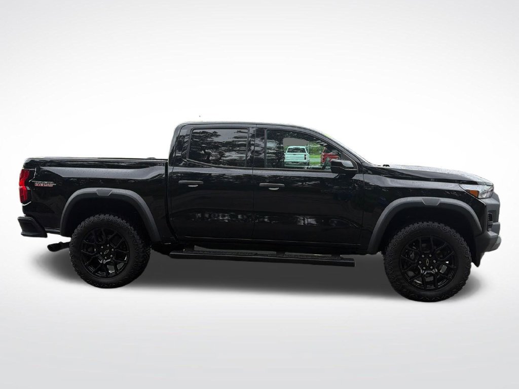 Used 2023 Chevrolet Colorado Trail Boss w/ LPO, Dark Essentials Package AWD/4WD image 8