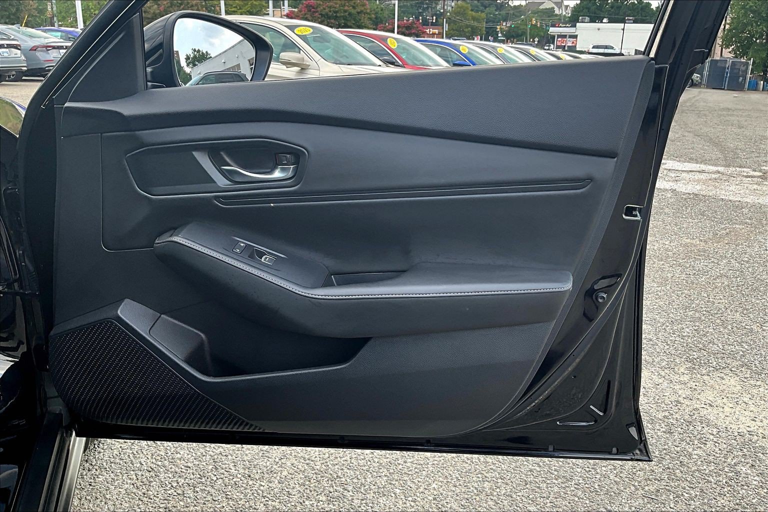 Used 2023 Honda Accord Sport image 19