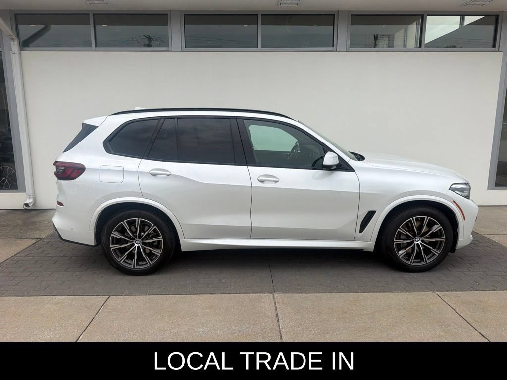 Used 2021 BMW X5 xDrive45e w/ M Sport Package AWD/4WD image 4