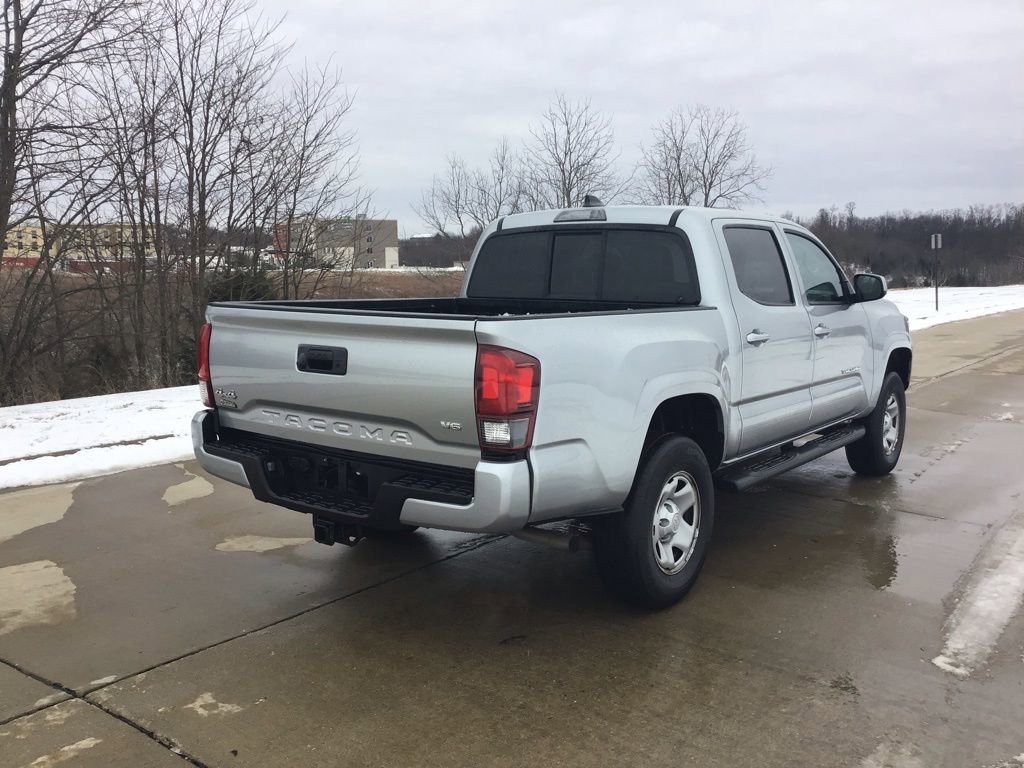 Used 2023 Toyota Tacoma SR image 3