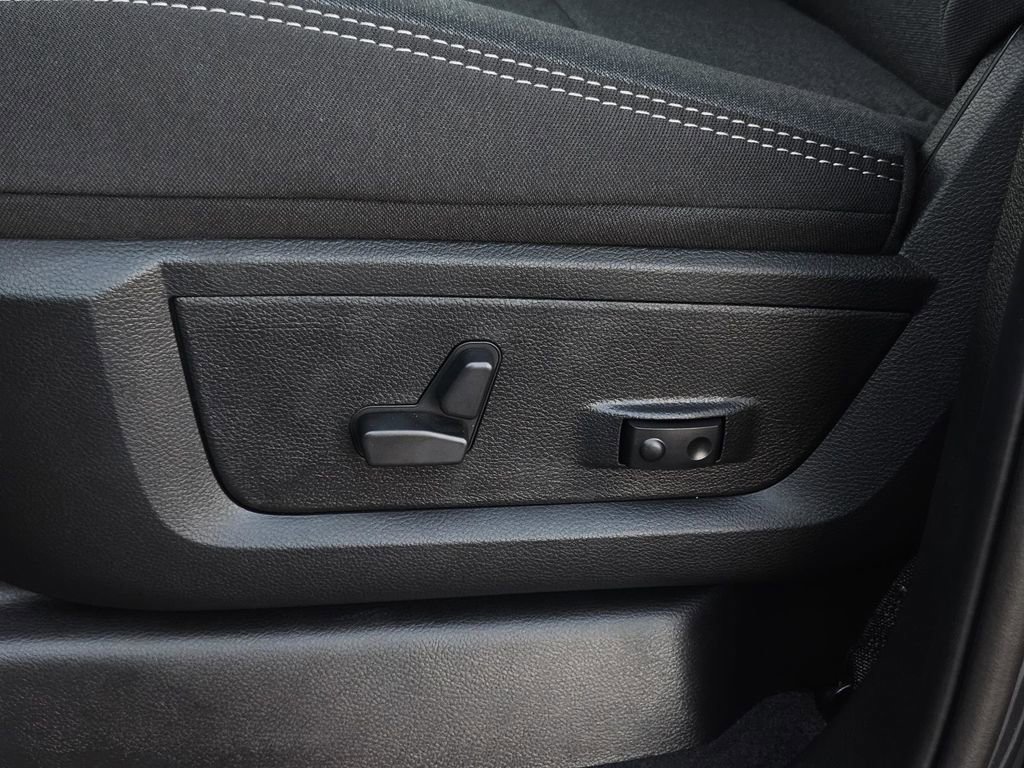 New 2026 RAM 3500 Lone Star image 29
