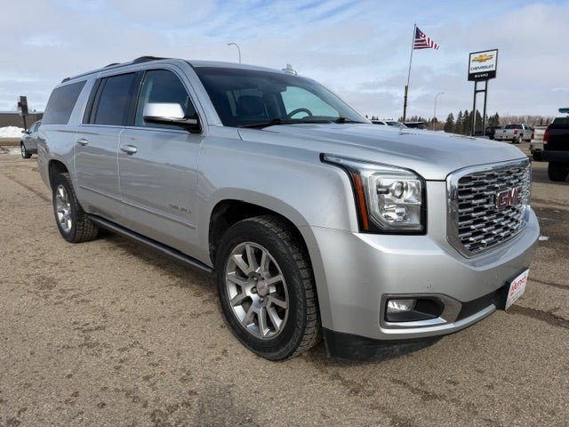 Used 2020 GMC Yukon XL Denali w/ Open Road Package image 1