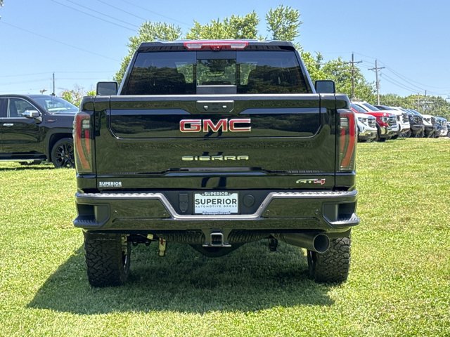 New 2026 GMC Sierra 2500 AT4 w/ AT4 Premium Plus Package AWD/4WD image 4