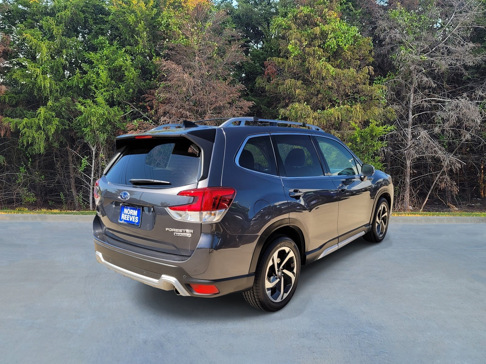 Certified 2024 Subaru Forester Touring AWD/4WD image 17