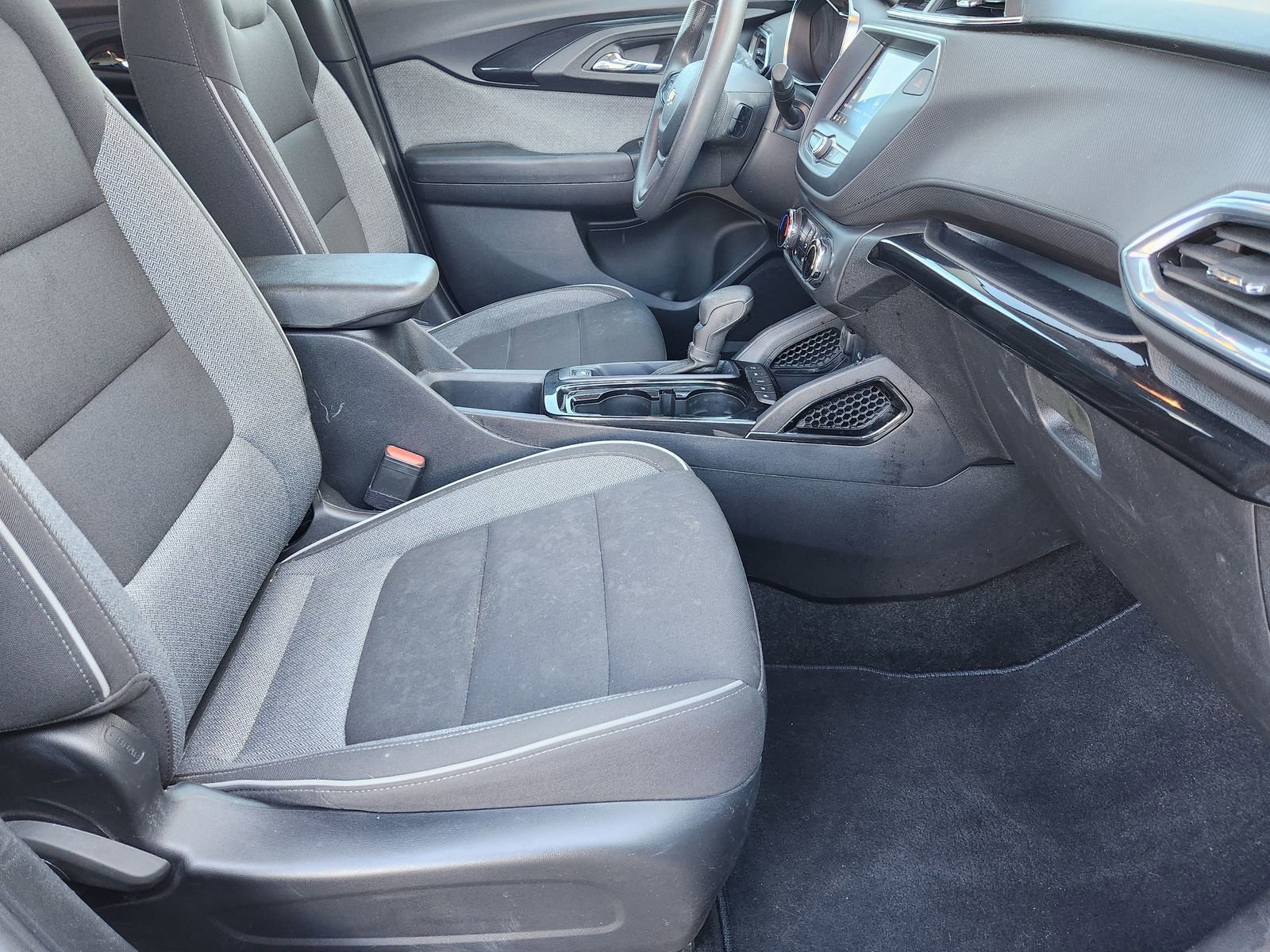 Used 2022 Chevrolet TrailBlazer LT image 17