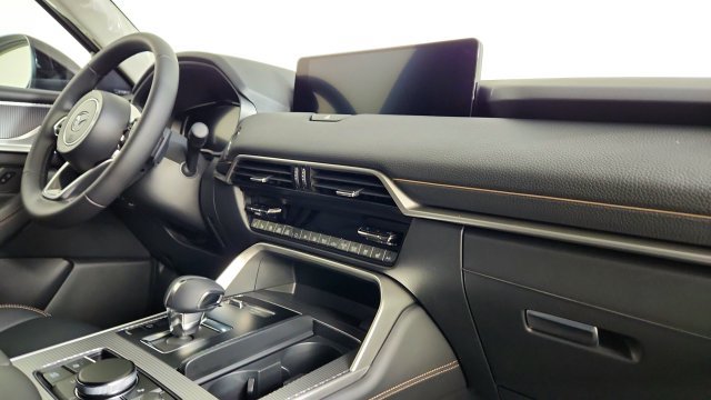 New 2026 MAZDA CX-90 Plug-In Hybrid w/Premium Sport AWD/4WD image 37