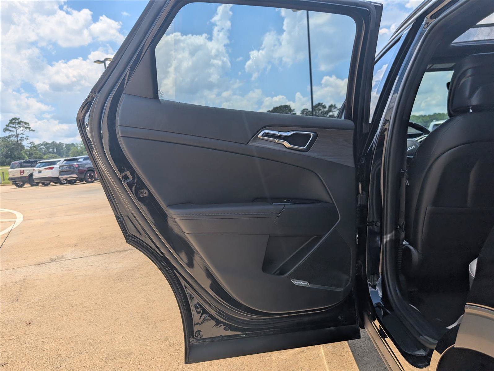Used 2024 Kia Sportage X-Pro AWD/4WD image 15