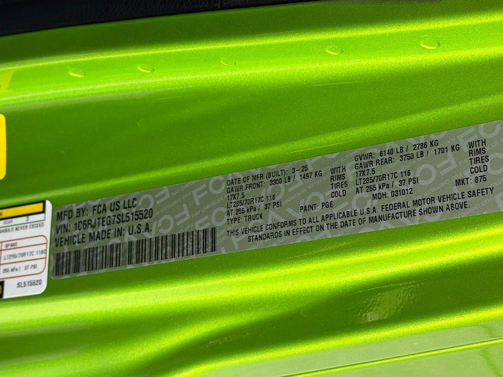 Used 2025 Jeep Gladiator Mojave image 35