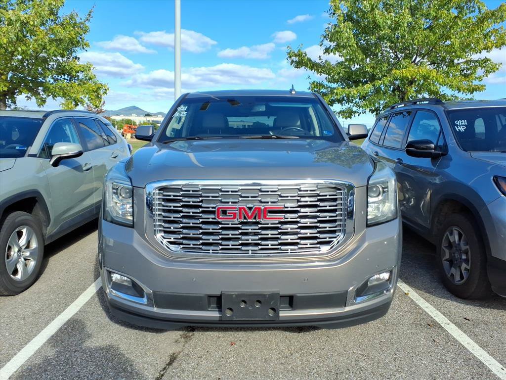 Used 2019 GMC Yukon Denali w/ Open Road Package AWD/4WD image 9