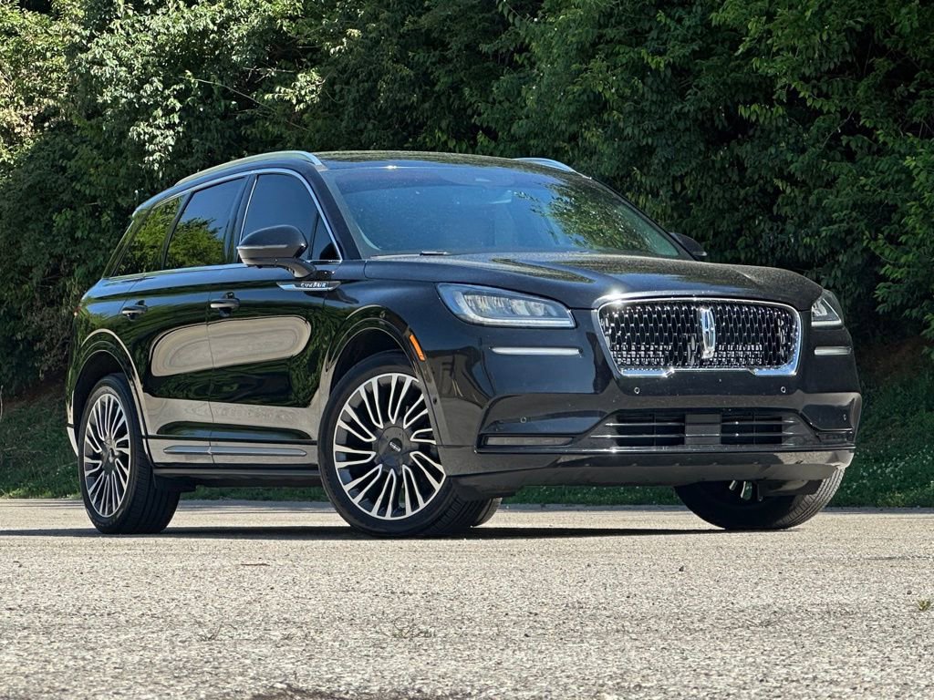 Used 2021 Lincoln Corsair Reserve AWD/4WD image 2