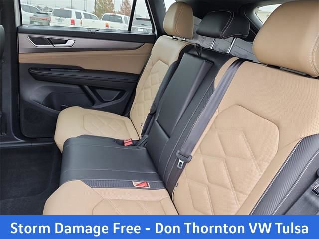 New 2026 Volkswagen Atlas Cross Sport SE image 16