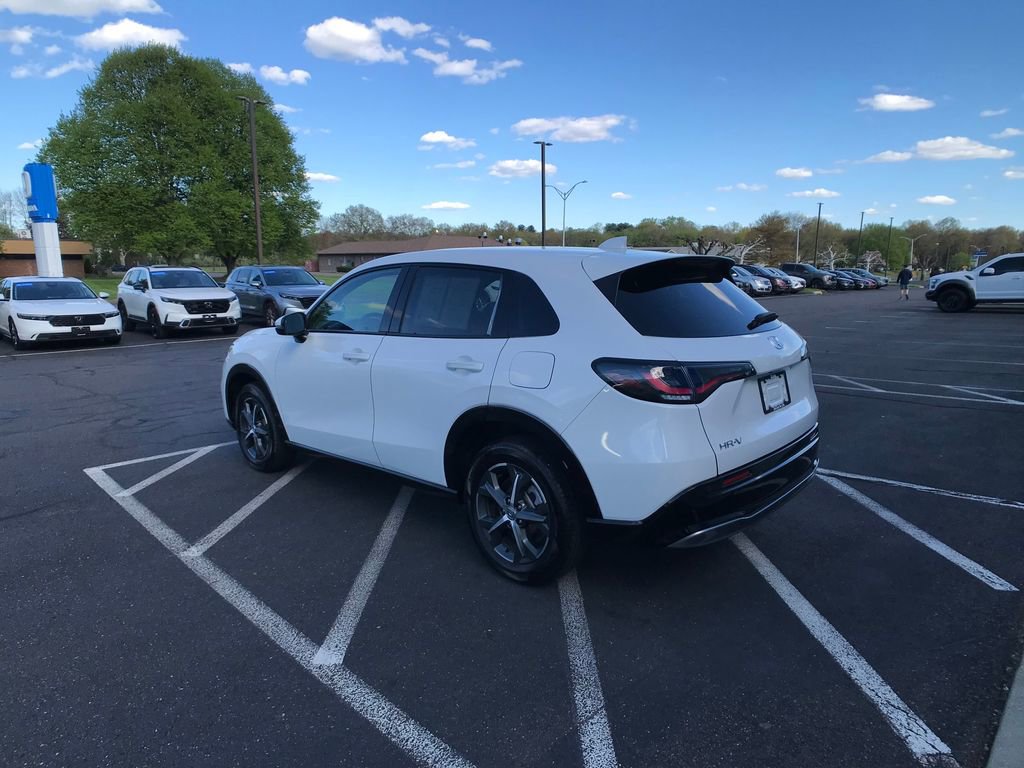 Certified 2025 Honda HR-V EX-L image 12