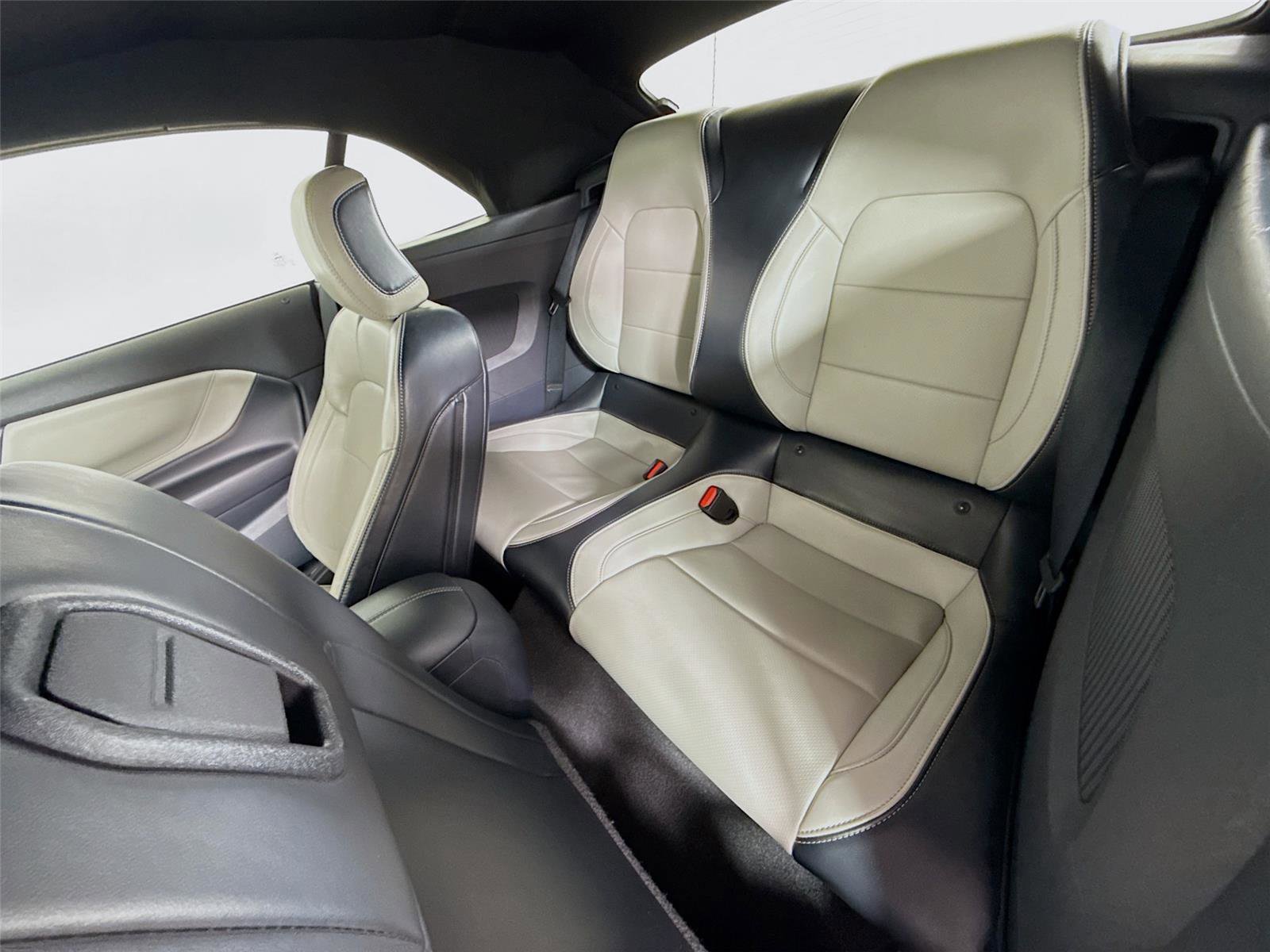 Used 2024 Ford Mustang Premium image 20