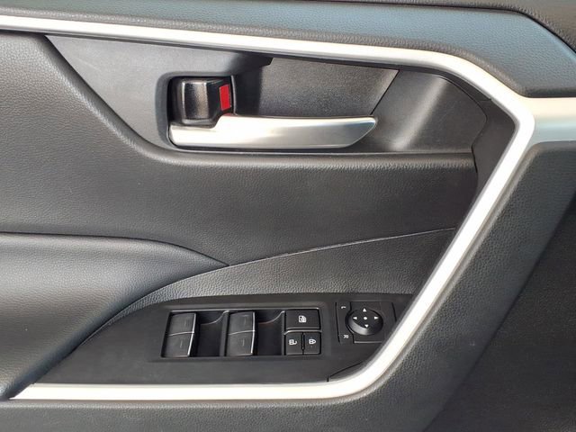 Used 2023 Toyota RAV4 XLE w/ Convenience Package FWD image 33