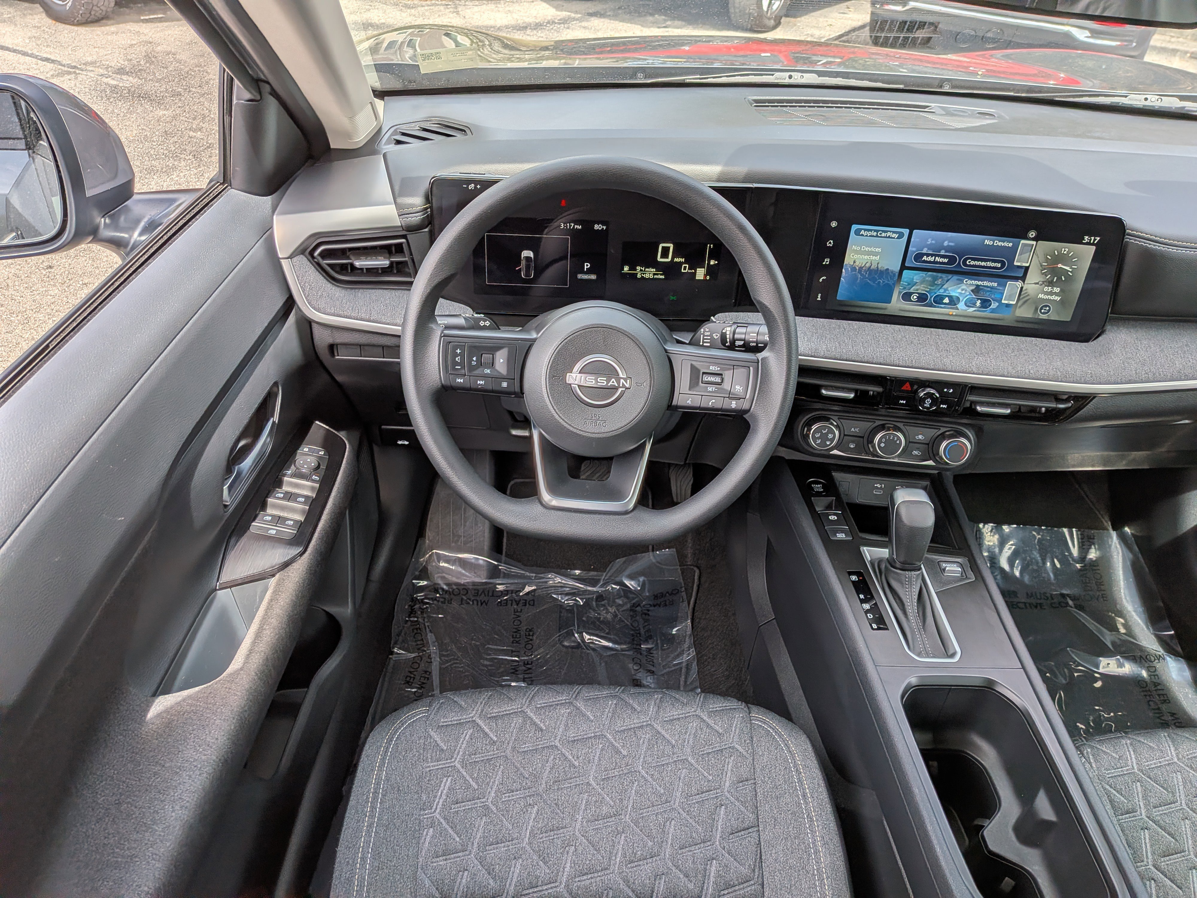 Used 2025 Nissan Kicks SV image 16