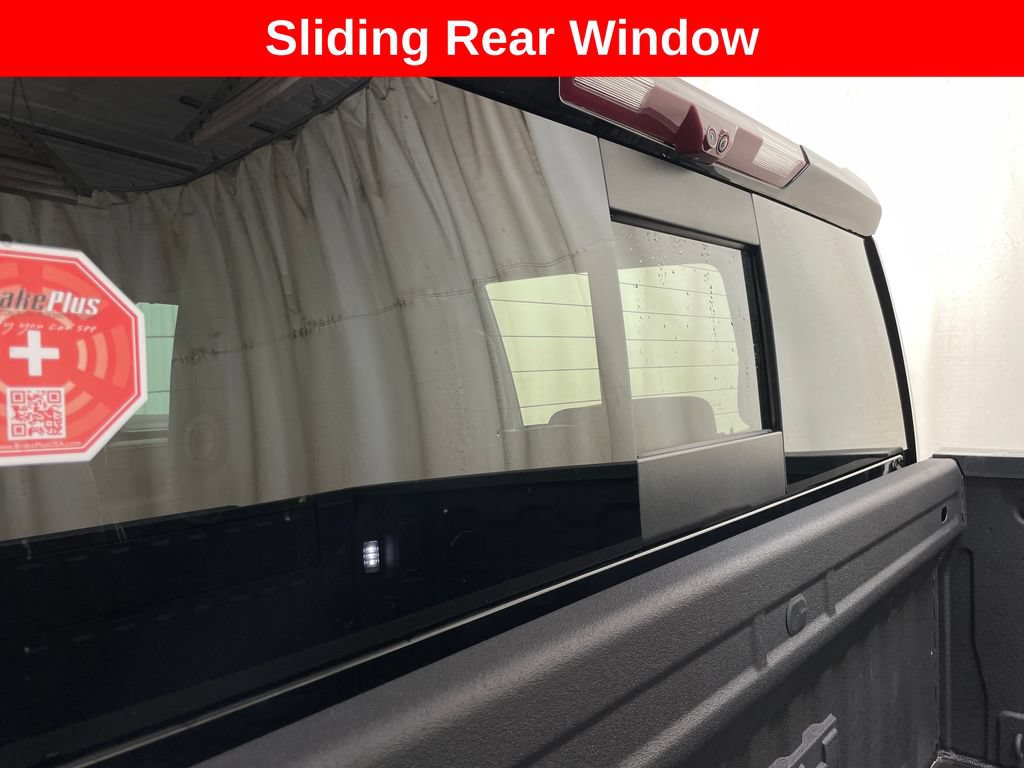 Used 2022 GMC Sierra 1500 AT4 w/ AT4 Premium Package AWD/4WD image 17