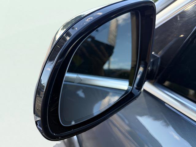 Used 2022 BMW X7 xDrive40i w/ Premium Package image 33