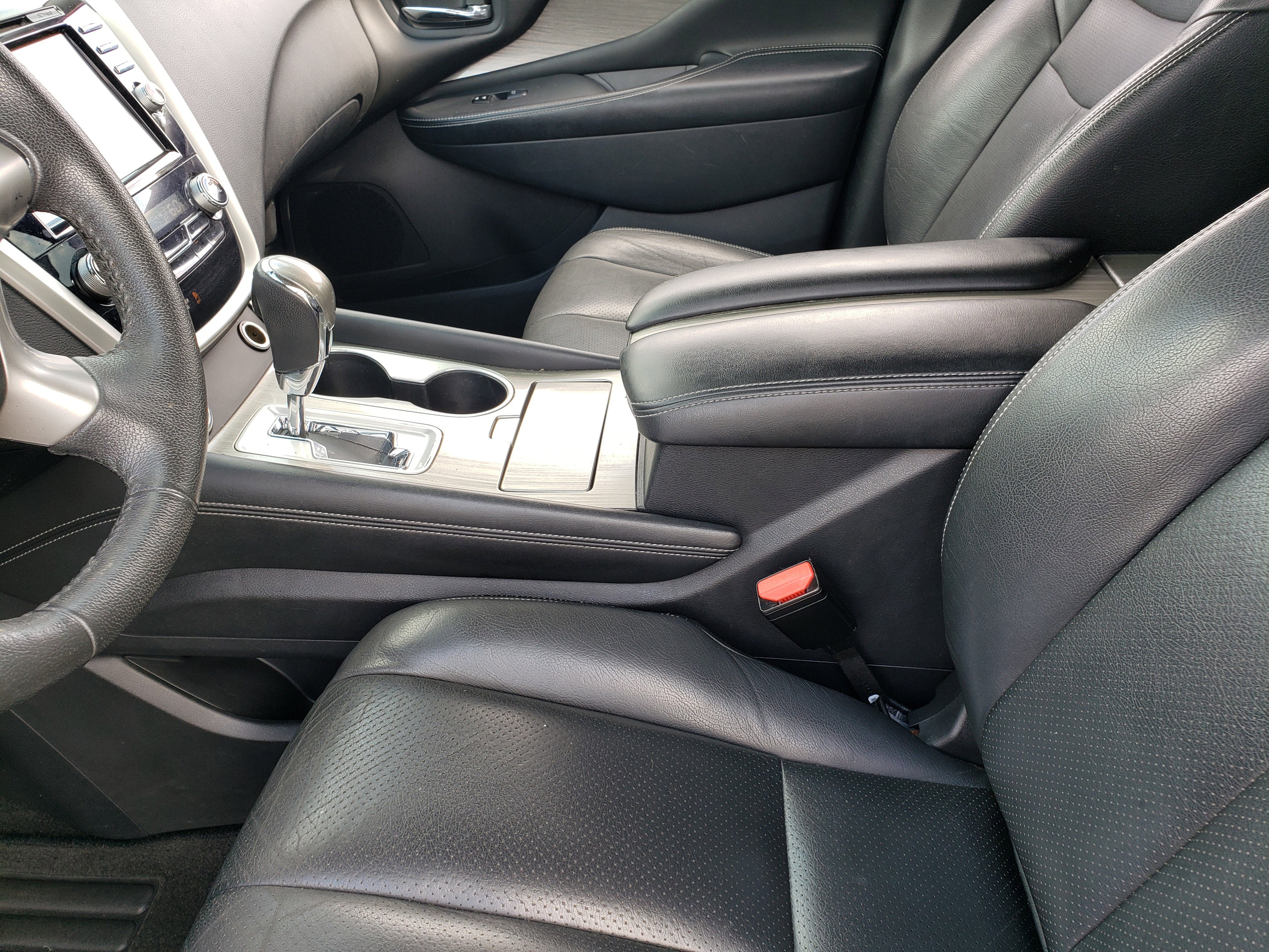 Used 2016 Nissan Murano SV image 23