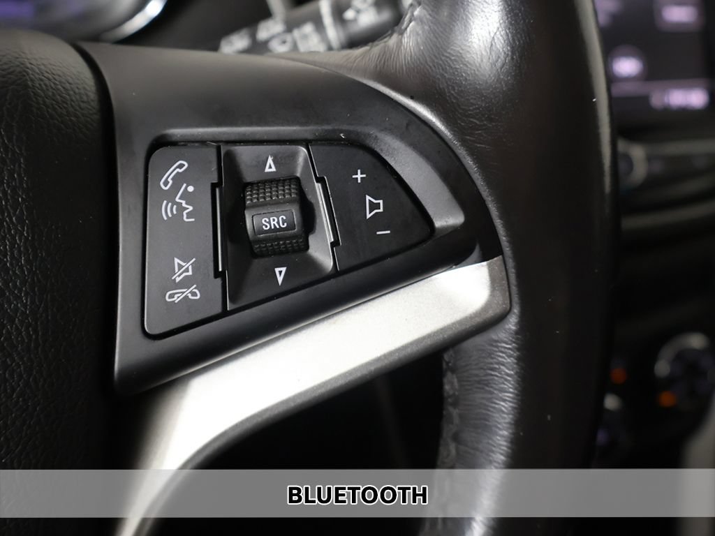 Used 2020 Chevrolet Trax LT w/ LT Convenience Package FWD image 4