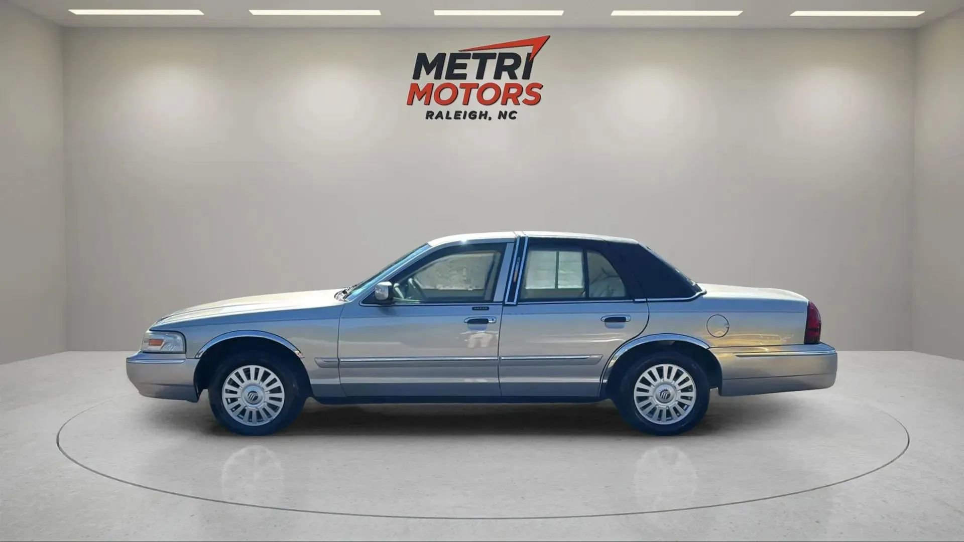 Used 2007 Mercury Grand Marquis LS image 7