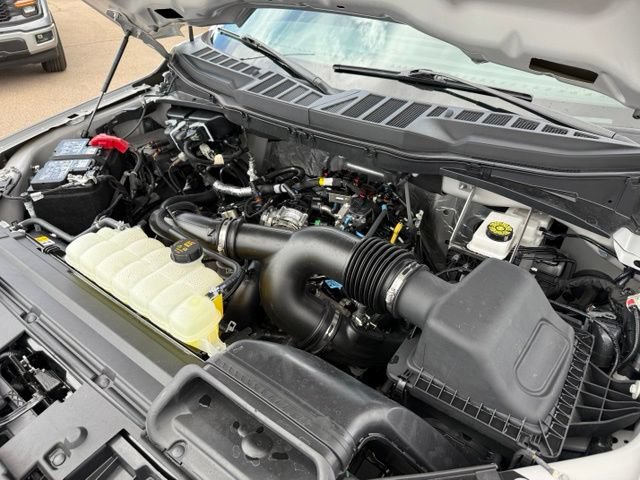 Certified 2025 Ford F150 XL w/ Equipment Group 103A High AWD/4WD image 40