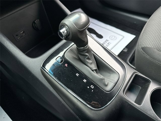 Used 2017 Kia Forte LX image 18