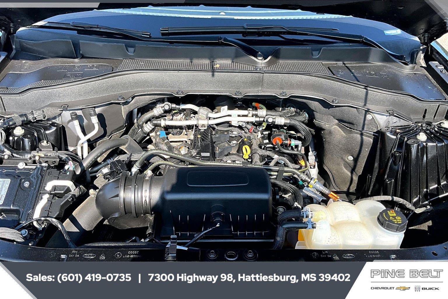 Used 2023 Ford Explorer XLT w/ Equipment Group 202A AWD/4WD image 8