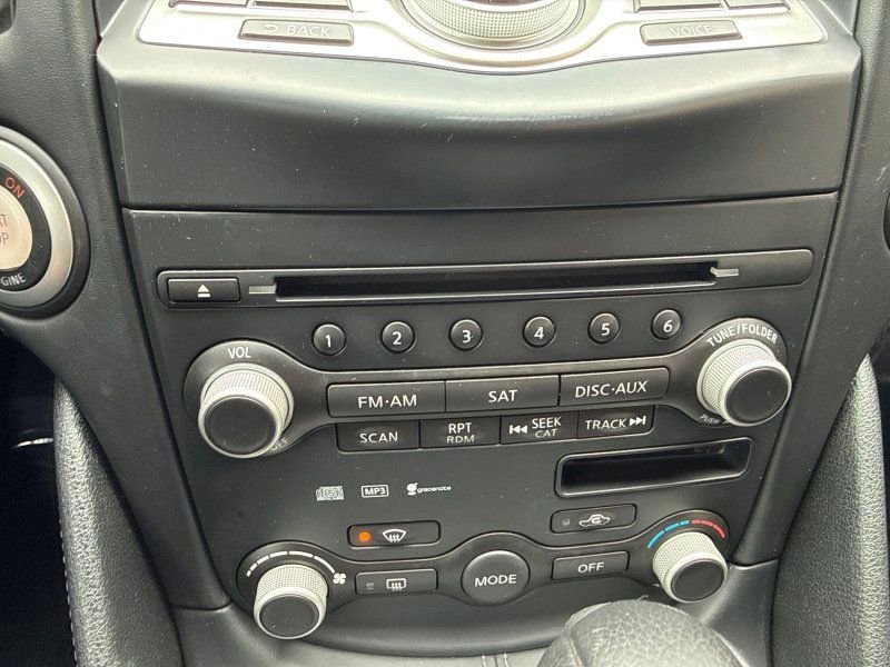 Used 2009 Nissan 370Z Touring w/ Sport Pkg image 24