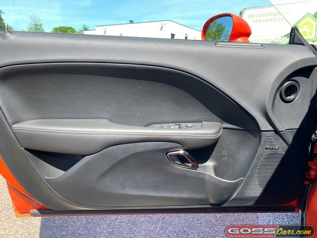 Used 2016 Dodge Challenger SRT Hellcat RWD image 22
