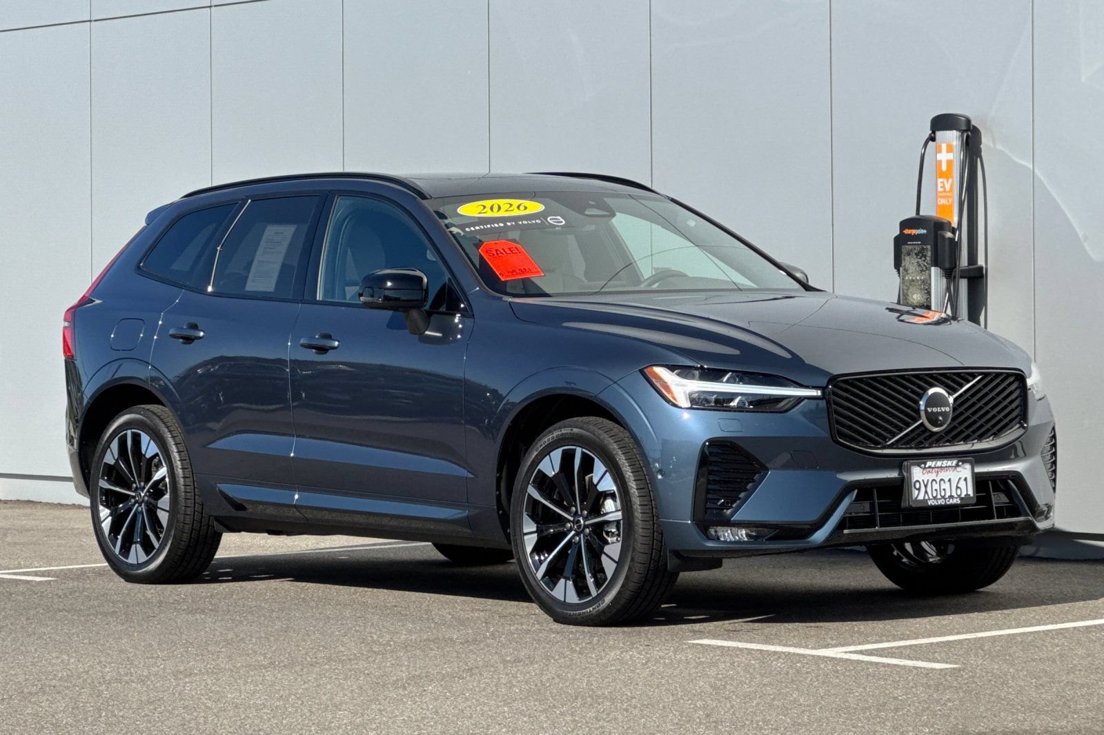 Certified 2026 Volvo XC60 B5 Plus w/ Protection Package Premier AWD/4WD image 7